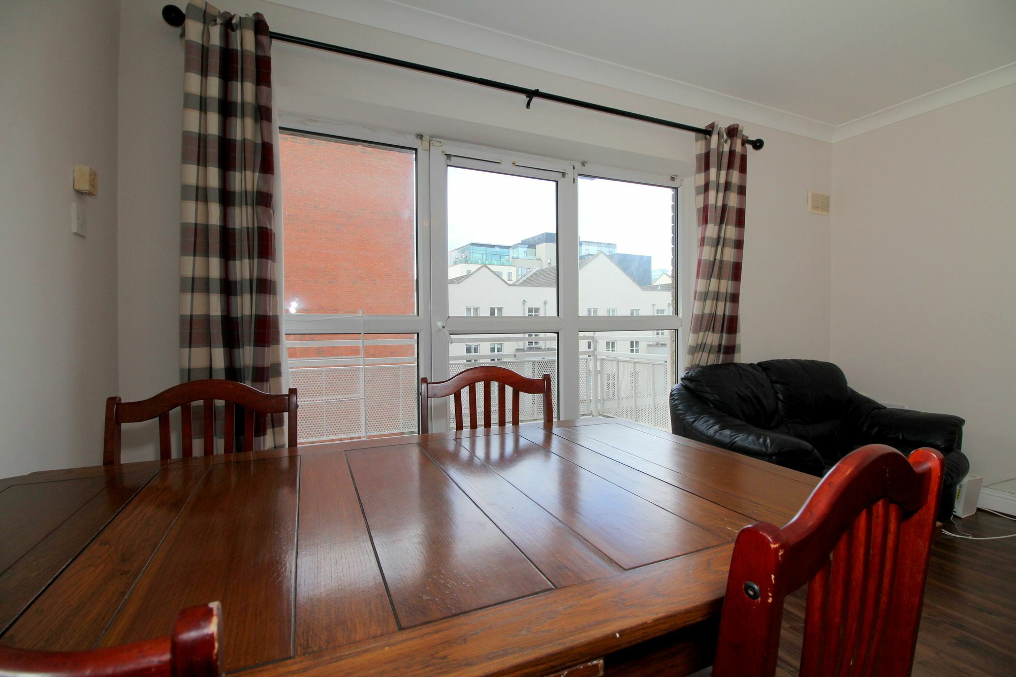 The Windmill Apartment Dublin Exterior foto